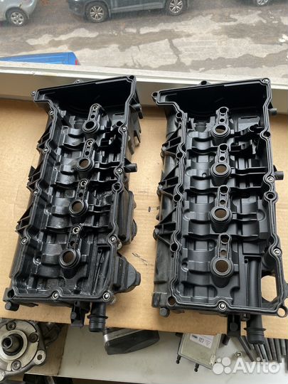 Клапанная крышка BMW N47 7810584