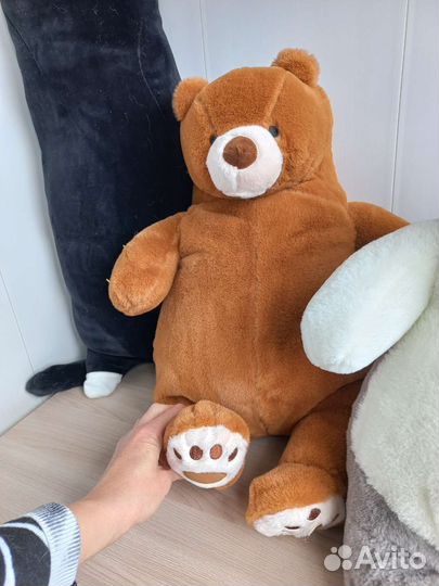 Игрушки подушки черный кот батон,хаска, мишка