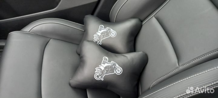 Автомобильные подушки под шею с принтом-картинкой