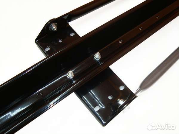 Крепление велосипеда на крышу черный