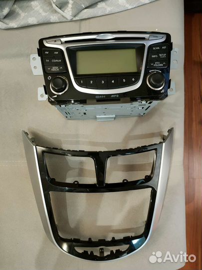 Продам штатную магнитолу на Hyundai Solaris 2014