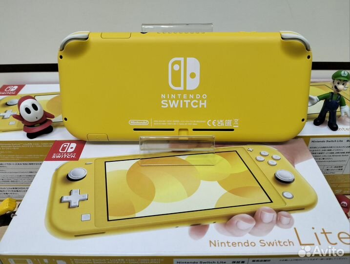 Nintendo Switch Lite (Игры в подарок)