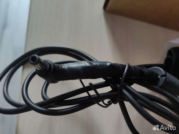 Блок питания для ноутбука msi ADP-120MH D