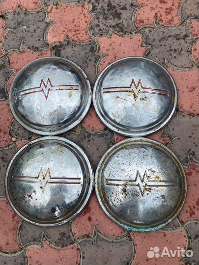 Колпаки на москвич 401