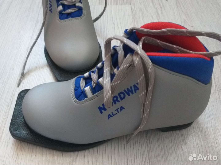 Лыжные ботинки Nordway 34 размер