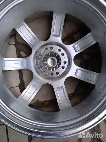 Диск литой радиус 22. на американцев