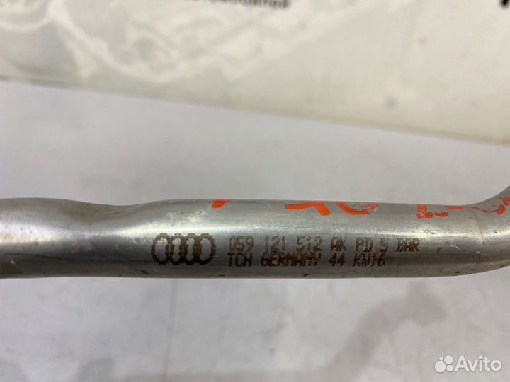 Патрубок системы охлаждения левый Audi Q7 4MB cvmd