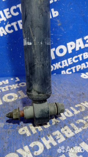 Задний амортизатор Toyota Blade хэтчбек 2GR-FE