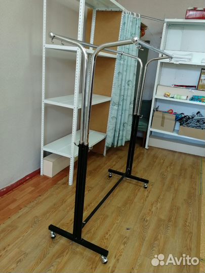 Вешалка напольная