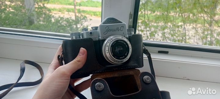 Плёночный фотоаппарат Зенит-С