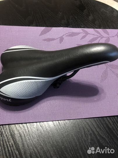 Седло для велосипеда кожаное