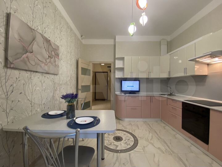 1-к. квартира, 55 м², 11/32 эт.