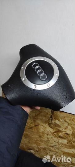 Подушка в руль Audi TT