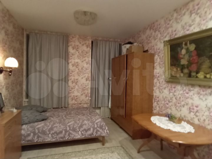 Комната 18 м² в 4-к., 6/7 эт.