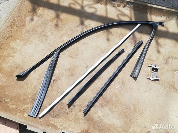 Уплотнитель бмв 3