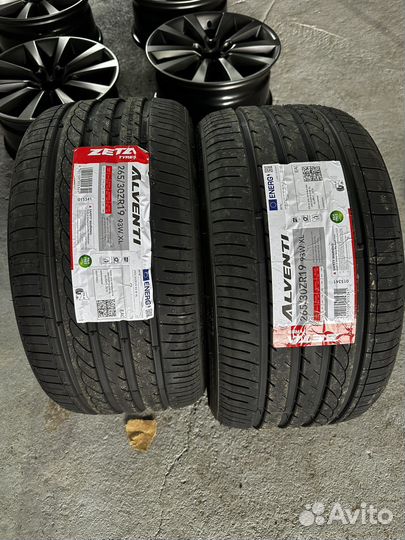 Zeta Alventi 265/30 R19
