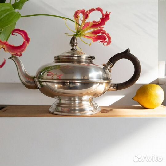 Чайник антикварный