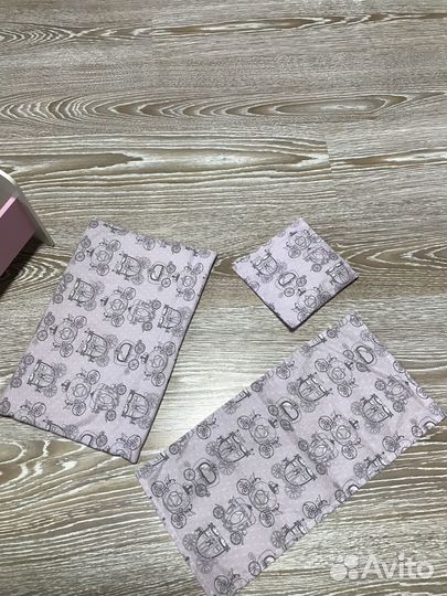 Кукла пупс и деревянная кроватка