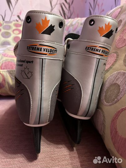 Коньки хоккейные 39 размер