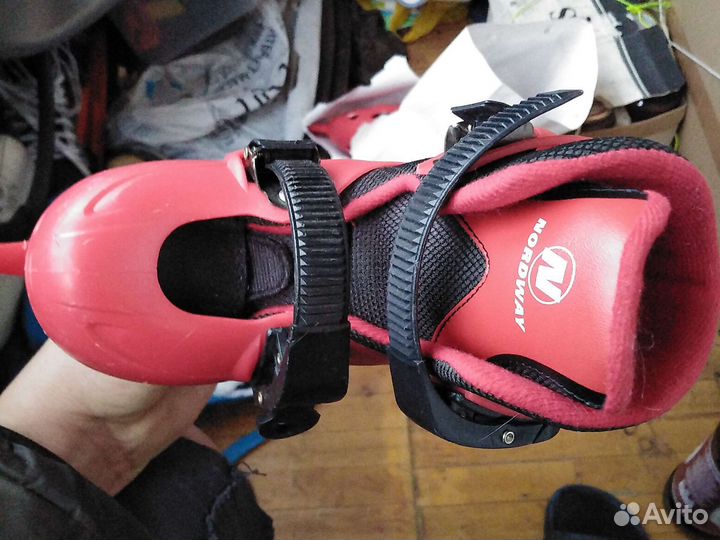 Коньки хоккейные детские 30 - 33 размер