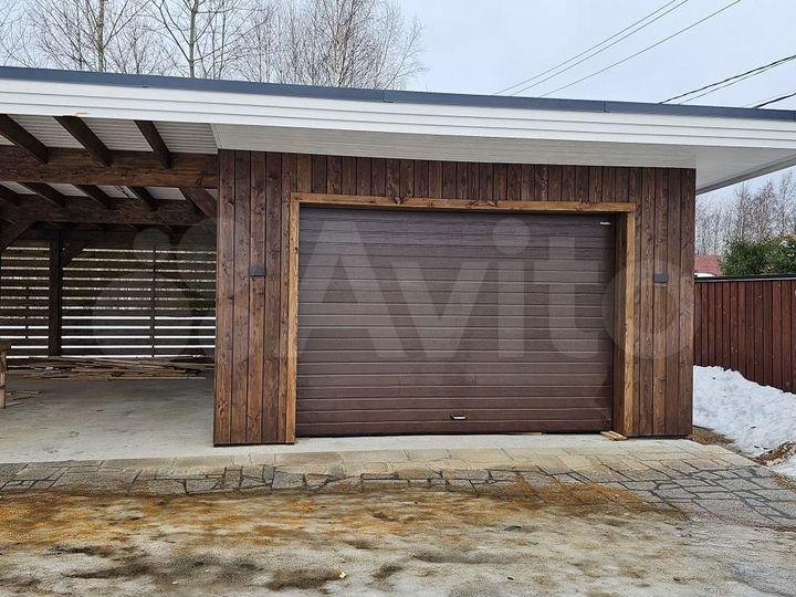 Коттедж 241 м² на участке 21 сот.