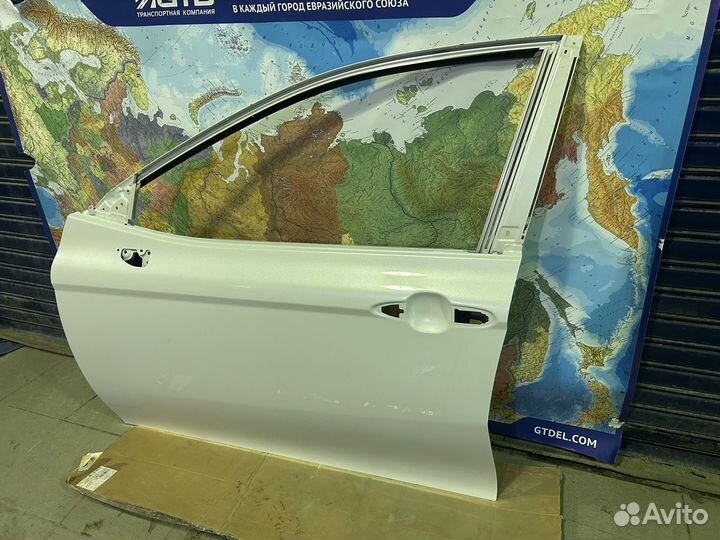 Дверь передняя левая Toyota Camry XV70 арт562