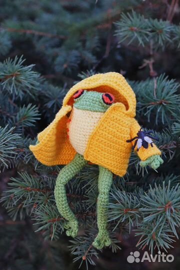 Вязаная Игрушка лягушка
