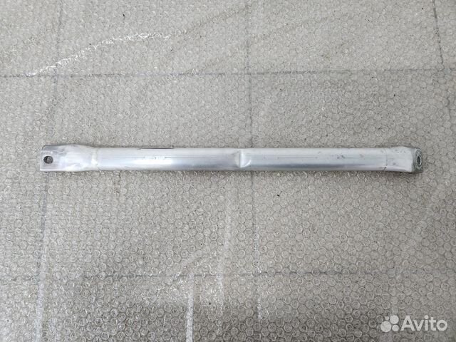 Распорка растяжка левая BMW X5 E70 X6 E71