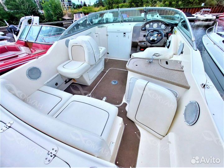 Круизный катер Rinker 230 Atlantic