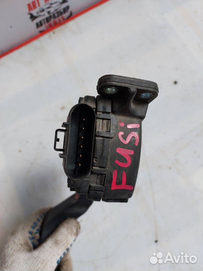 Педаль газа Ford Fusion рест. 2008г