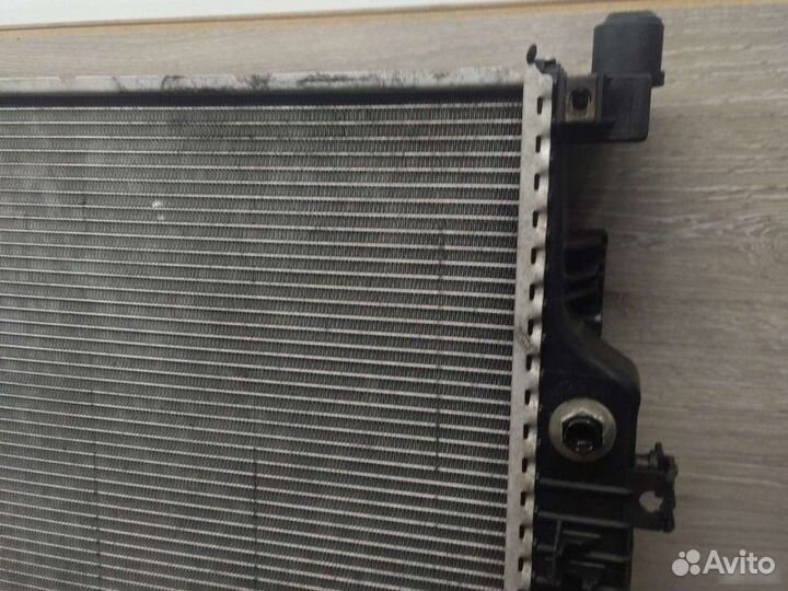 Радиатор охлаждения двс Mercedes M W164