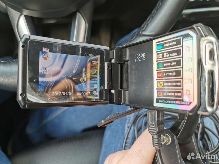 Автомобильный видеорегистратор DOD f900lhd