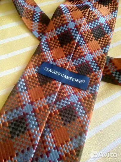 Галстук новый шёлковый