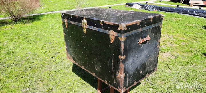 Большой сундук английский под реставрацию