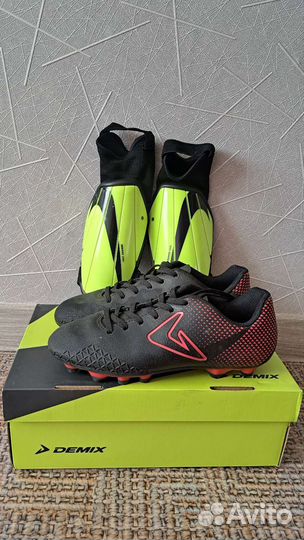 Футбольные бутсы