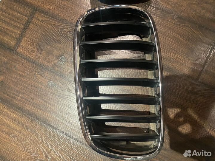 Решетка радиатор для bmw
