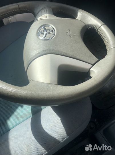 Руль на toyota camry 40 в сборе