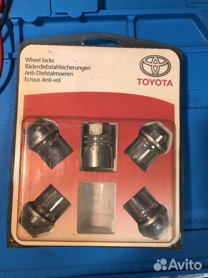 Секретки RAV-4