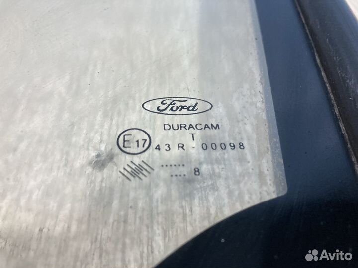 Форточка передняя левая Ford Transit 7 2011