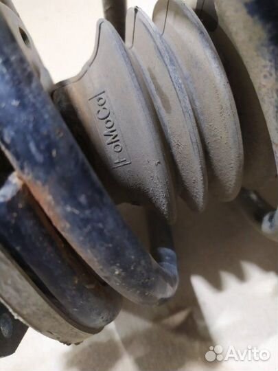 Амортизатор передний левый Ford Maverick TM1 GZ