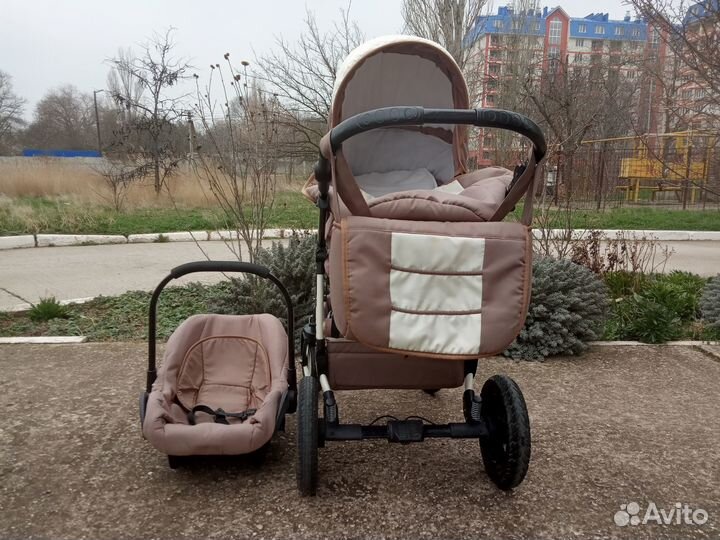 Детская коляска