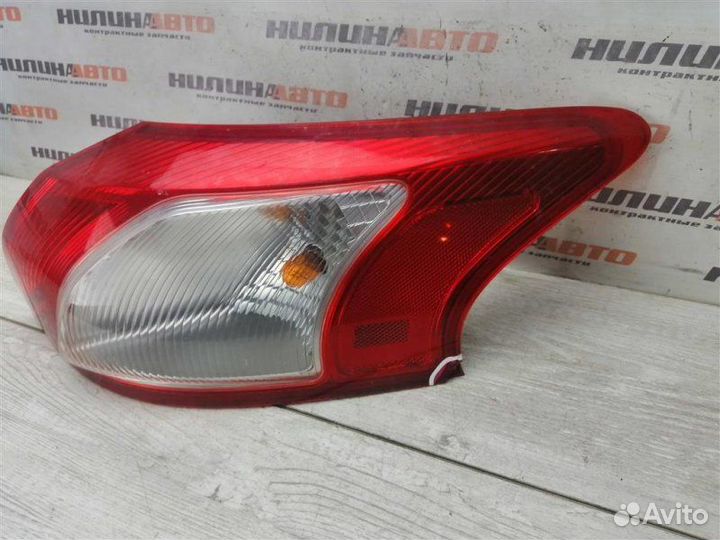 Фонарь правый Mitsubishi Lancer 10 1.5 2011
