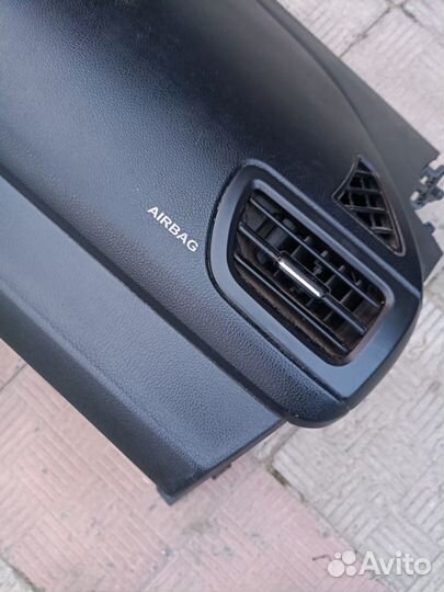 Kia Rio 3 торпедо оригинал