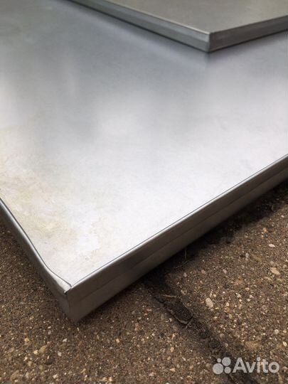 Поддон в клетку для животных