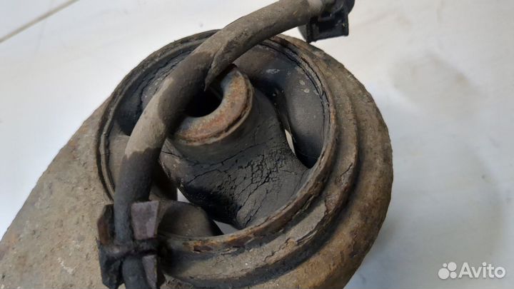 Ступица (кулак, цапфа) Mitsubishi Outlander, 2006