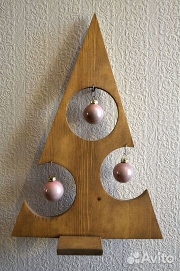 Елка новогодняя декоративная из массива сосны