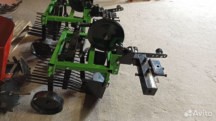 Копатель корнеплодов Kerland KM1080/2, 2023