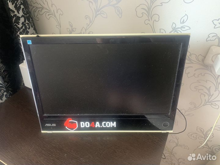 Монитор Asus 20