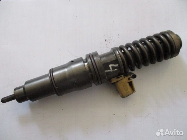 Насос-форсунка Volvo 20584345