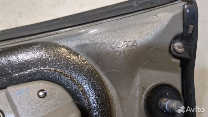 Фонарь крышки багажника левый Lexus IS, 2010